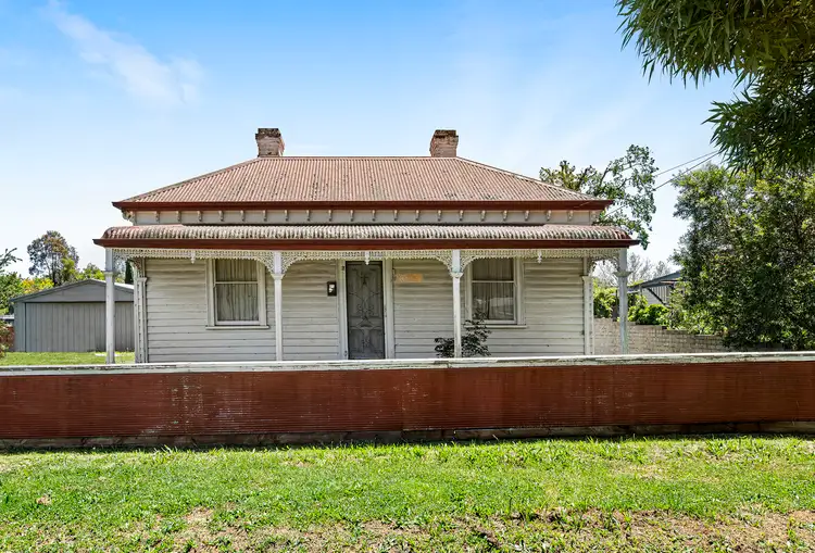 10 Pohlman Street, Kyneton VIC 3444