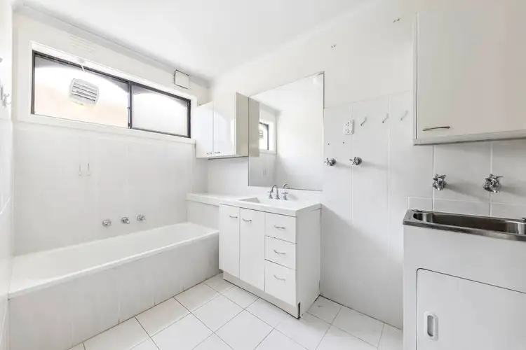 Fifth view of Homely apartment listing, 6/15 Firth Street, Doncaster VIC 3108