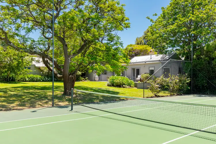 15 Hiskens Street, Sorrento VIC 3943