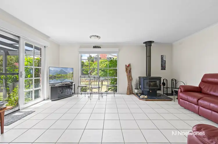 Sixth view of Homely house listing, 2 Keyes Court, Wantirna South VIC 3152