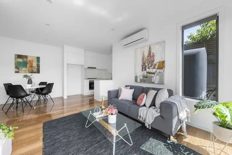 Second view of Homely unit listing, 5/30 Blenheim Road, Newport VIC 3015