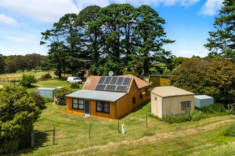 11 South Lyonville Road, Lyonville VIC 3461