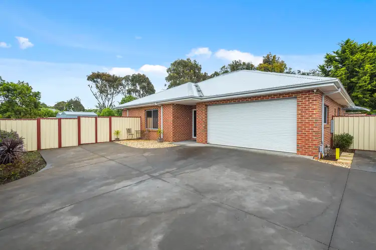 Third view of Homely house listing, 4/28 Gordon Crescent, Romsey VIC 3434