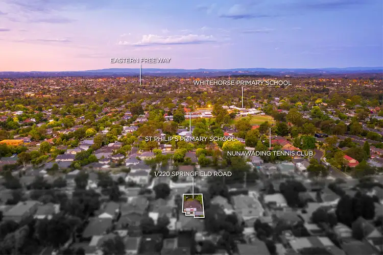1/220 Springfield Road, Blackburn VIC 3130