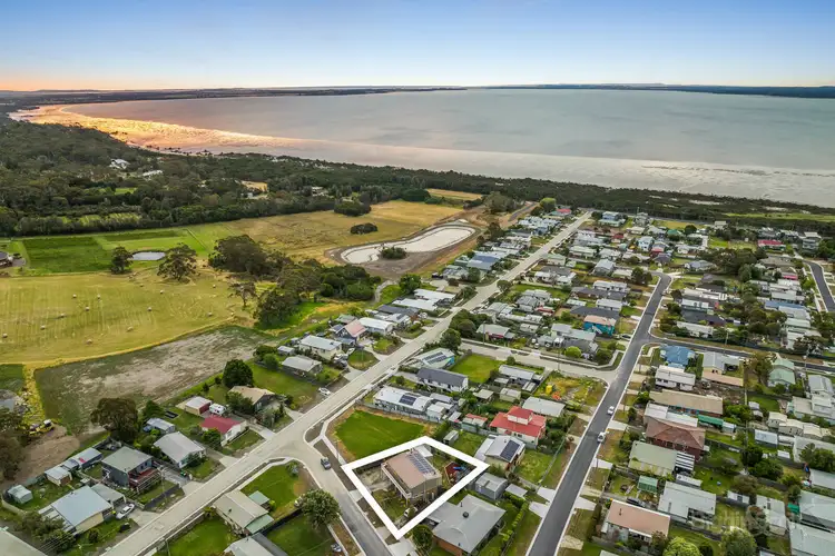 Second view of Homely house listing, 4 Daisy Avenue, Pioneer Bay VIC 3984