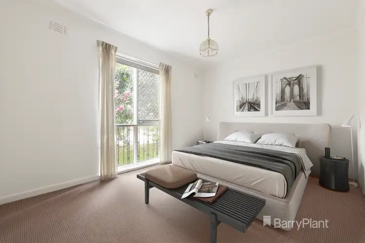 Second view of Homely unit listing, 2/214 Kambrook Road, Caulfield VIC 3162