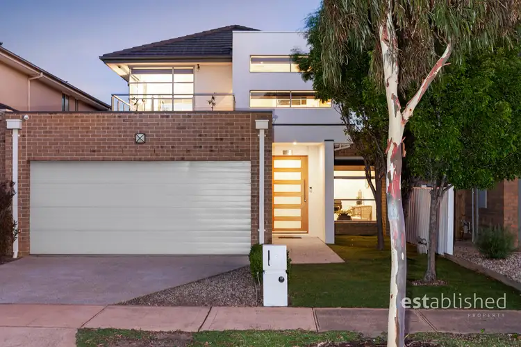 67 Monterey Bay Drive, Sanctuary Lakes VIC 3030