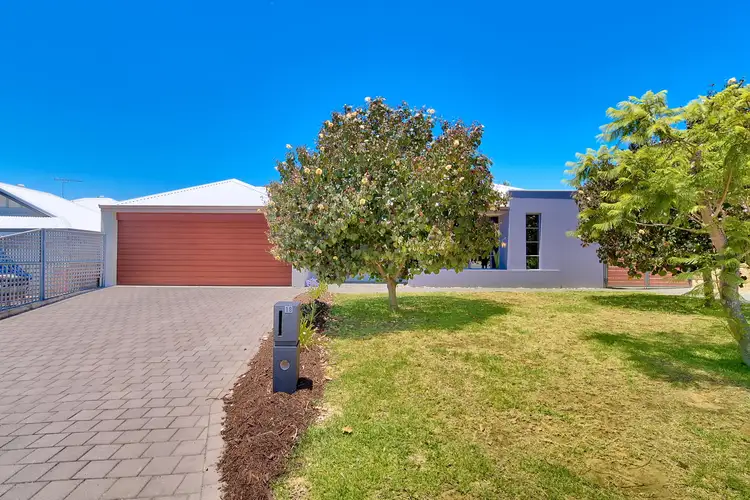18 Chalkwell Bend, Landsdale WA 6065