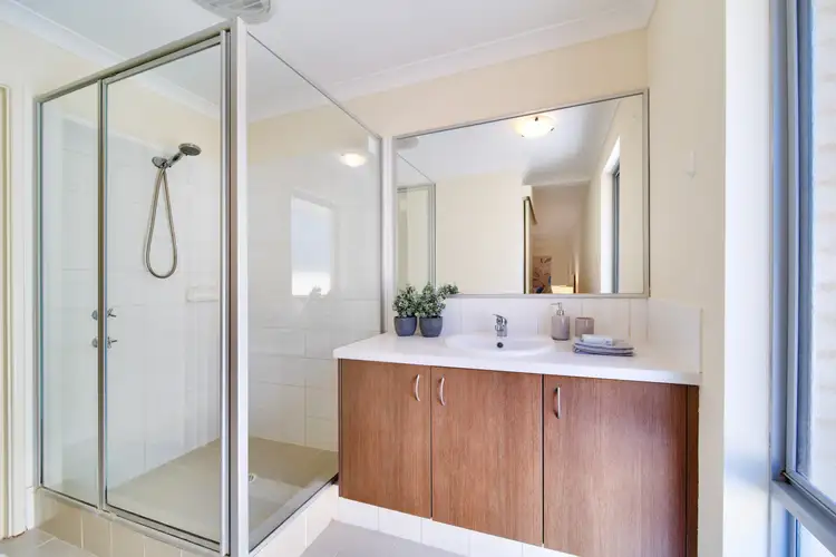 Fifth view of Homely house listing, 18 Chalkwell Bend, Landsdale WA 6065