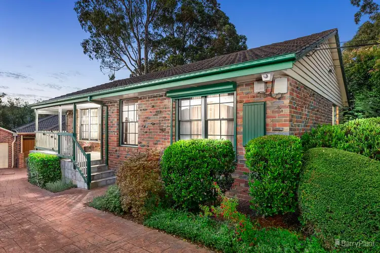 1/285 Blackburn Road Service Road, Doncaster East VIC 3109