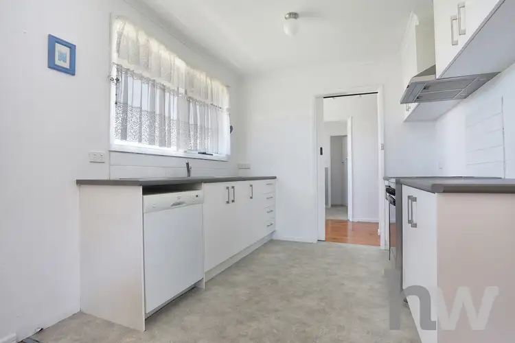 Sixth view of Homely house listing, 5 Janine Court, Newcomb VIC 3219