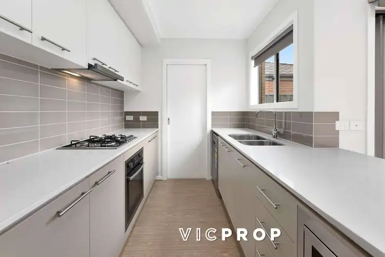 Third view of Homely house listing, 40 Runcorn Crescent, Strathtulloh VIC 3338