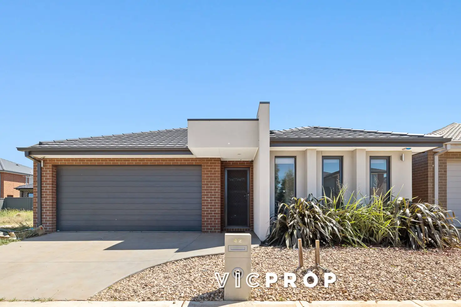 Main view of Homely house listing, 42 Runcorn Crescent, Strathtulloh VIC 3338