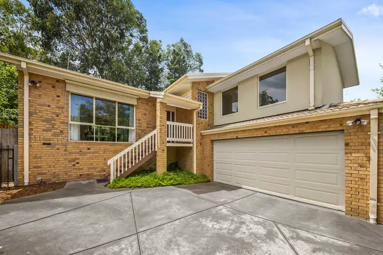 Main view of Homely townhouse listing, 2/8 Edmonton Place, Doncaster East VIC 3109