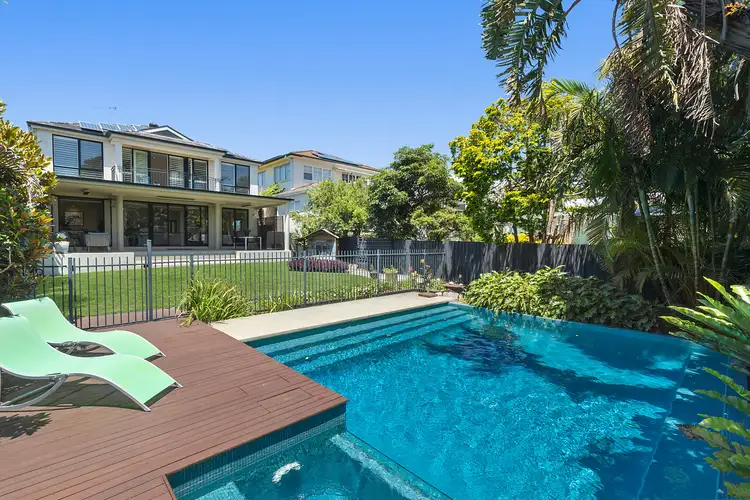 15 Coles Road, Freshwater NSW 2096