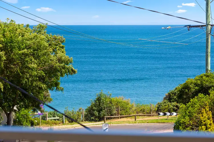 Fifth view of Homely house listing, 5 Kunyung Road, Mount Eliza VIC 3930