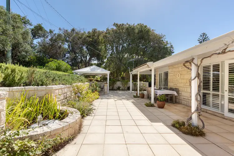 Second view of Homely house listing, 5 The Heights, Sorrento VIC 3943