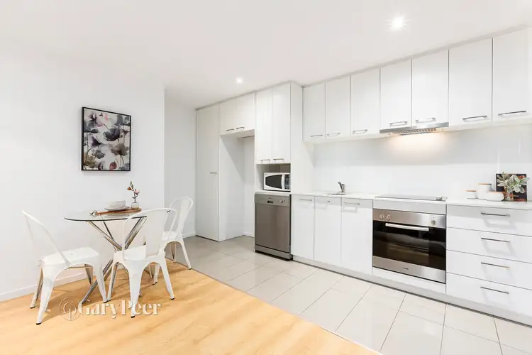 Third view of Homely apartment listing, 2/4a Lansdowne Road, St Kilda East VIC 3183