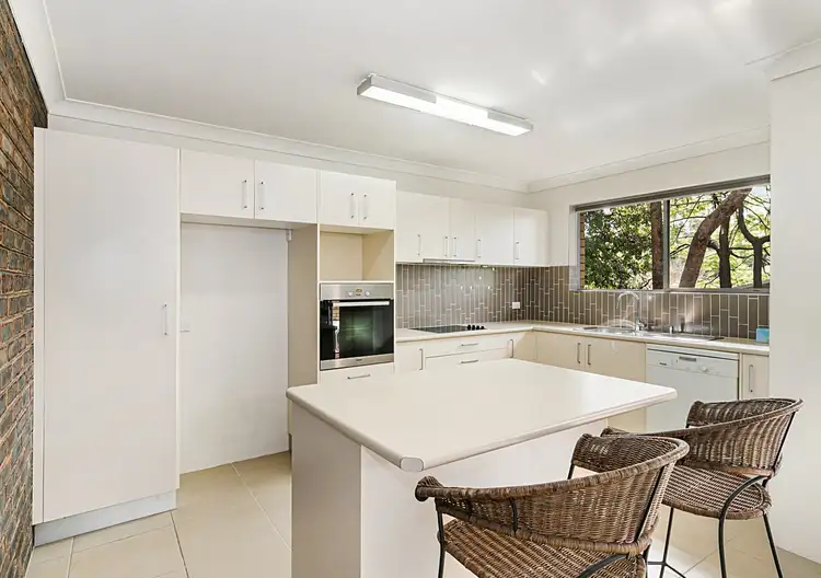 Fourth view of Homely unit listing, 8/15 Douglas Street, St Lucia QLD 4067