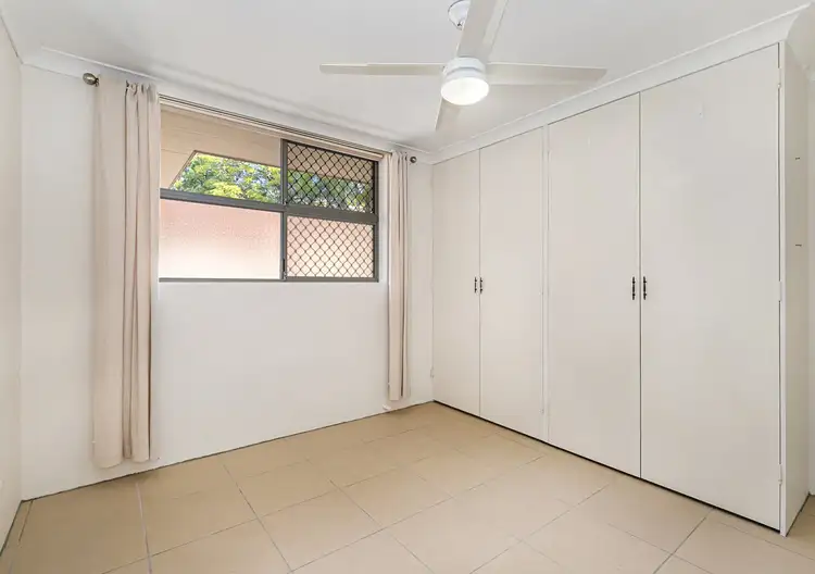 Fifth view of Homely unit listing, 8/15 Douglas Street, St Lucia QLD 4067