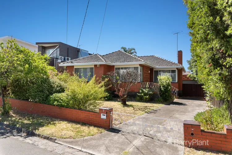 7 Emily Street, Brighton VIC 3186
