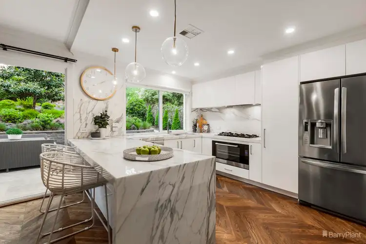 Fifth view of Homely house listing, 2 Wembley Gardens, Donvale VIC 3111