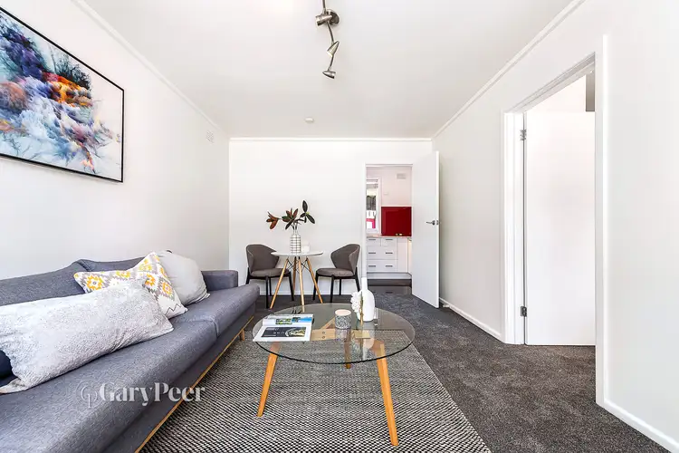 8/214 Kambrook Road, Caulfield VIC 3162