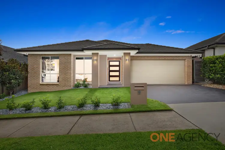 6 Minya Crescent, Gledswood Hills NSW 2557