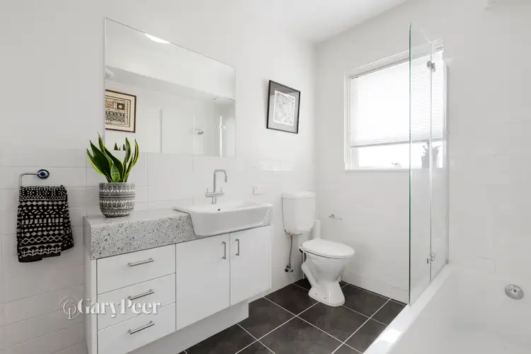 Fourth view of Homely apartment listing, 8/306 Dandenong Road, St Kilda East VIC 3183