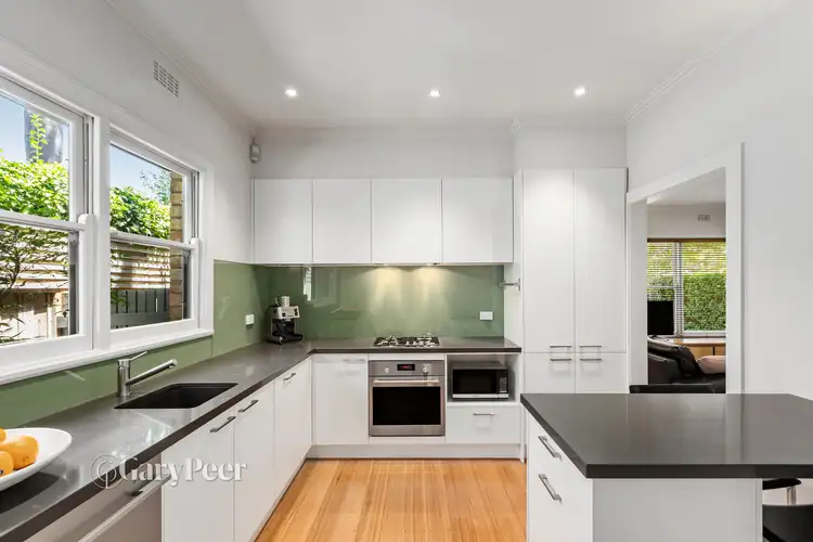 Sixth view of Homely house listing, 2 Frederick Street, Caulfield South VIC 3162