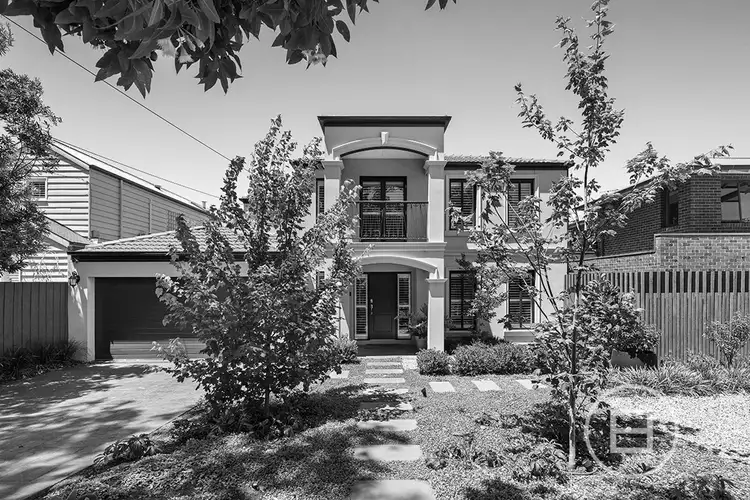 10 Summerhill Road, Beaumaris VIC 3193