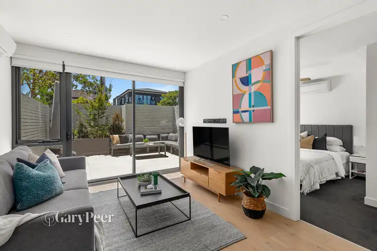 Second view of Homely apartment listing, 7/14 Quinns Road, Bentleigh East VIC 3165
