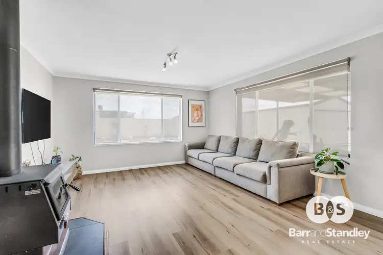 Sixth view of Homely house listing, 10 Janjin Road, Dalyellup WA 6230