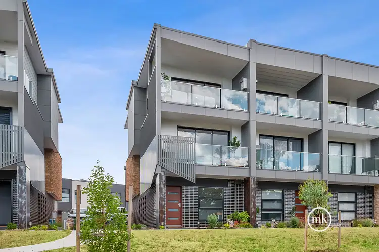 6/52 Waterway Boulevard, Doreen VIC 3754