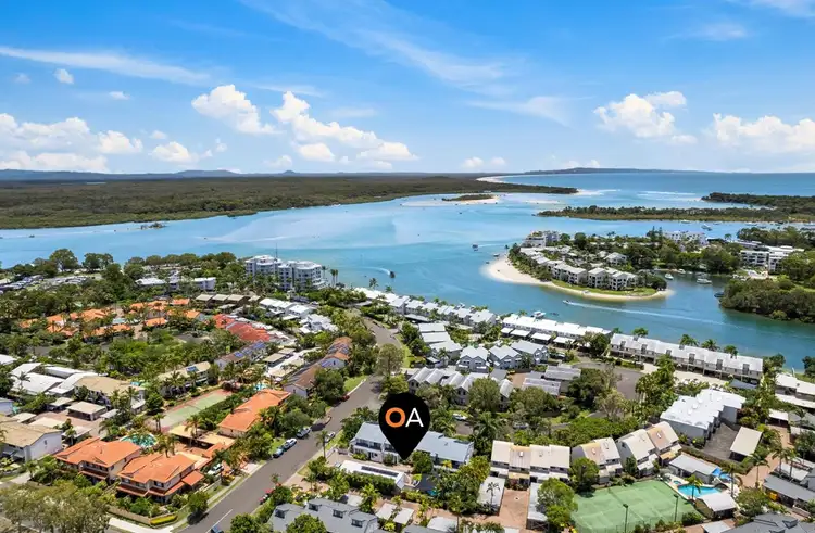 2/2 Barbados Crescent, Noosaville QLD 4566