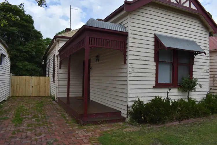 12 Balliang Street