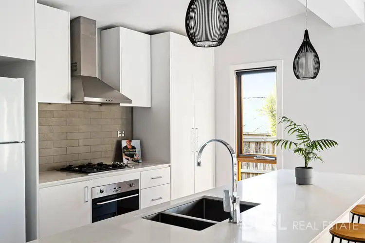 Fifth view of Homely unit listing, 1/32 Pine Crescent, Boronia VIC 3155