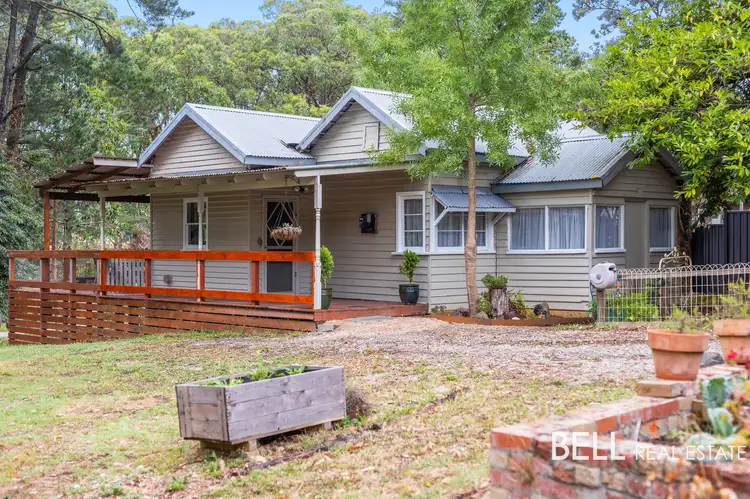 14 Monbulk Road, Mount Evelyn VIC 3796