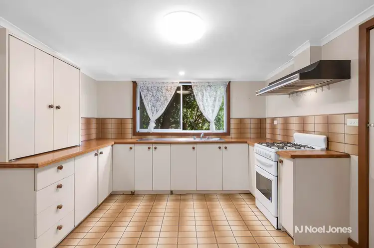 Fifth view of Homely house listing, 10 Edward Street, Bayswater VIC 3153