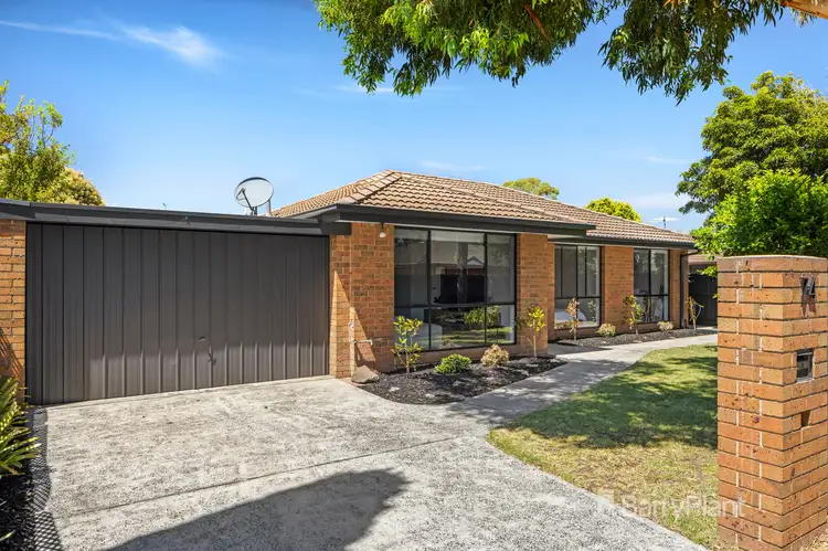 74 Swan Walk, Chelsea VIC 3196