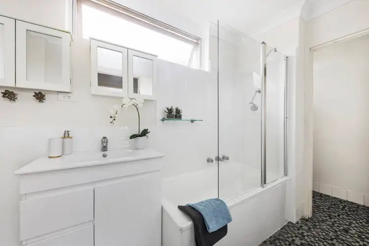 Fourth view of Homely apartment listing, 13/18 Ashted Road, Box Hill VIC 3128