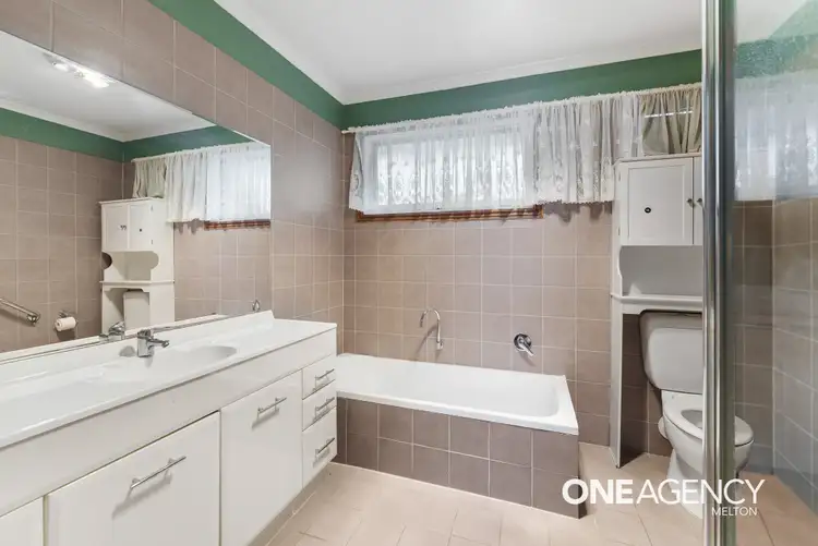 Fourth view of Homely house listing, 17 Argyll Circuit, Melton West VIC 3337