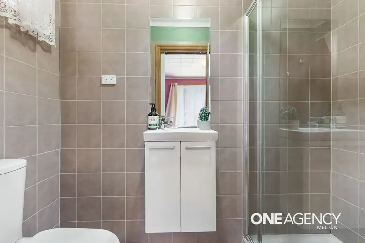 Fifth view of Homely house listing, 17 Argyll Circuit, Melton West VIC 3337