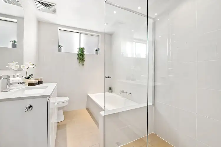 Fifth view of Homely apartment listing, 4/21 Cavill Street, Queenscliff NSW 2096