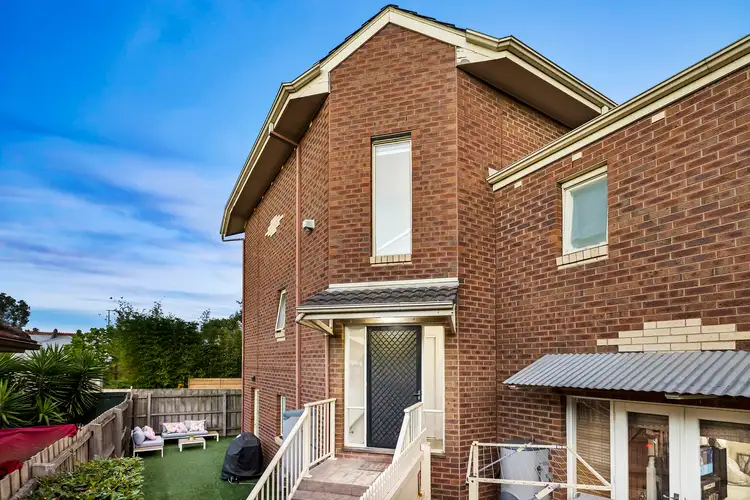 4 Oak Grove, Ripponlea VIC 3185