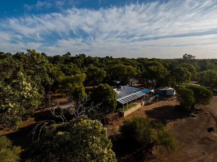 38 Jarrahwood Glen, Bullsbrook WA 6084