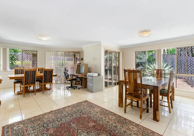 16 Arthur Terrace, Moggill QLD 4070