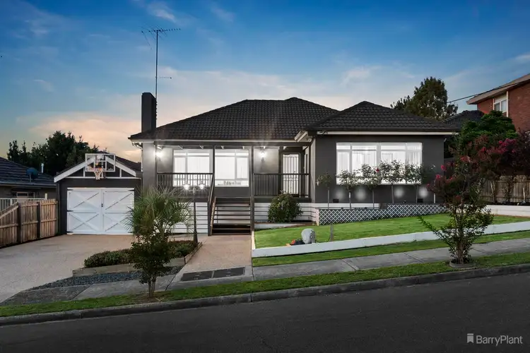 8 Sylvia Street, Viewbank VIC 3084
