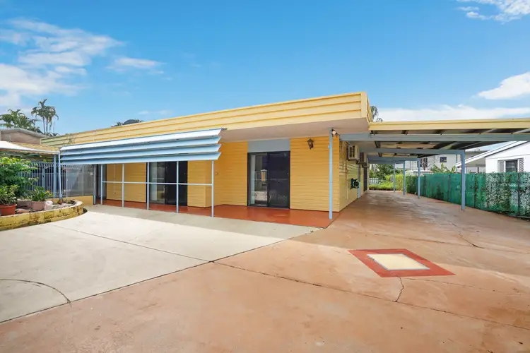 2 and 3/67 Adcock Crescent, Nakara NT 810