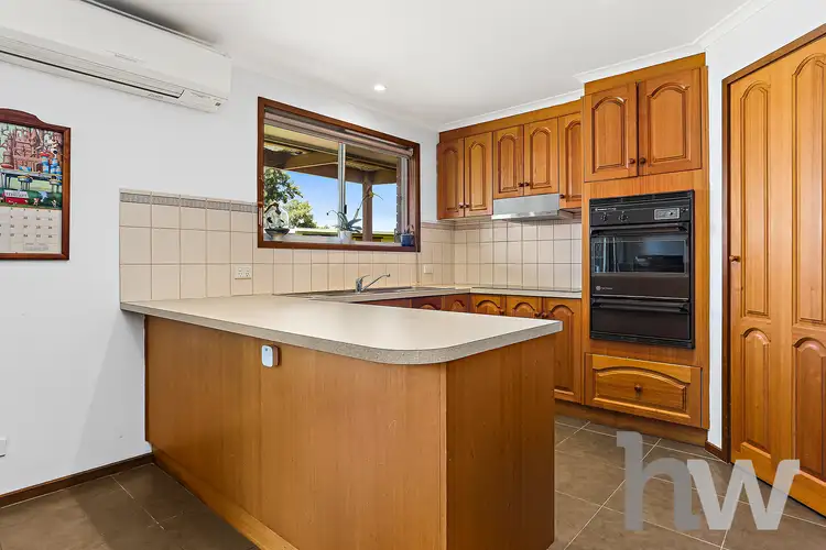 15 Teesdale Court, Lara VIC 3212